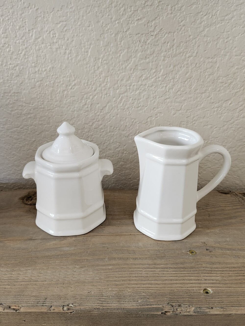 Vintage Pfaltzgraff Heritage White Sugar Bowl Creamer Set